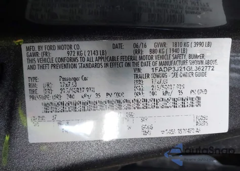 2016 Ford Focus Titanium from USA, damaged, VIN 1FADP3J21GL362772